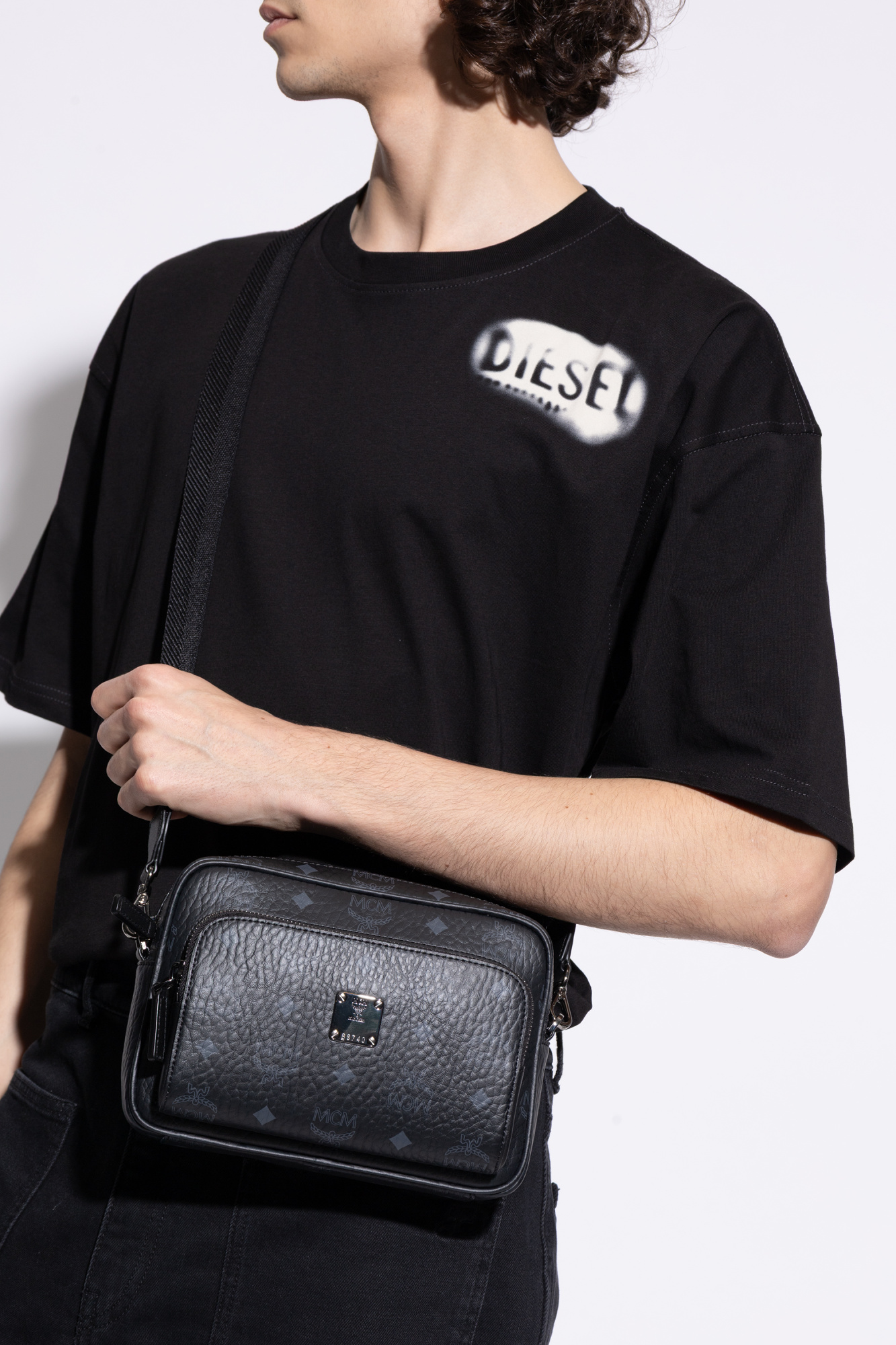 MCM Shoulder bag | Men's | Vitkac